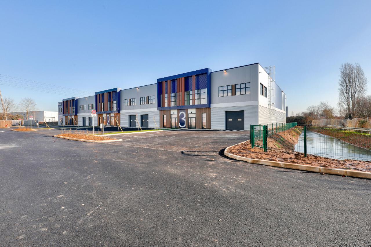 Local d'activité Saint-Michel-sur-Orge 533m² Location local d'activité Saint-Michel-sur-Orge Essonne OLACT2314012 0